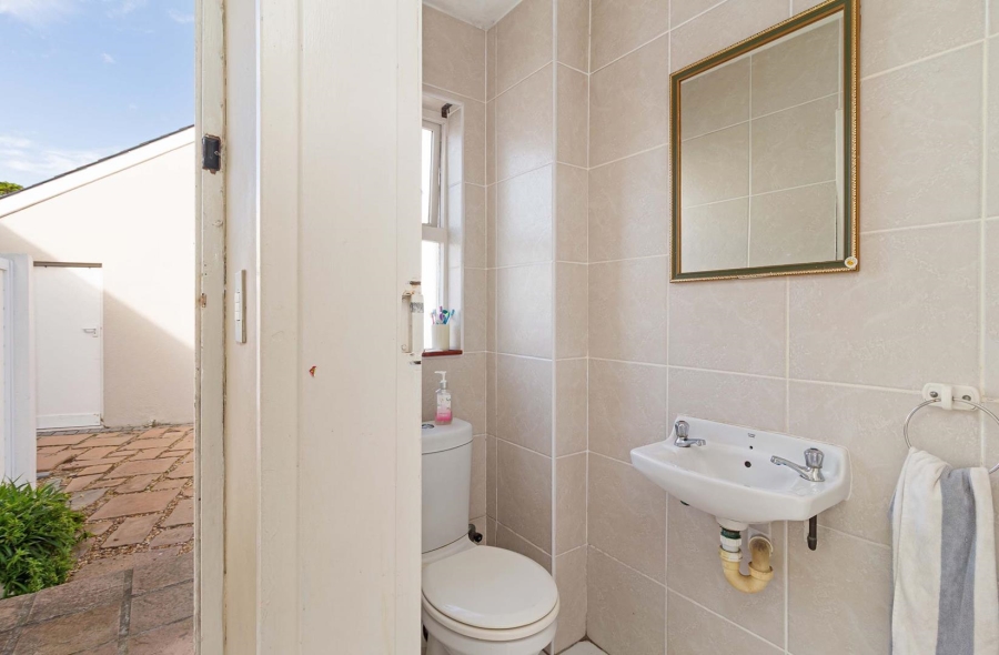 2 Bedroom Property for Sale in Woodbridge Island Western Cape